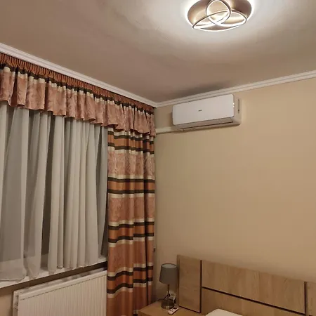 Rozsadomb Apartment