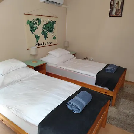 Apartament Rozsadomb *